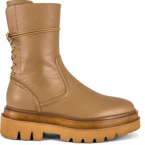 Lola Cruz Berg Bootie